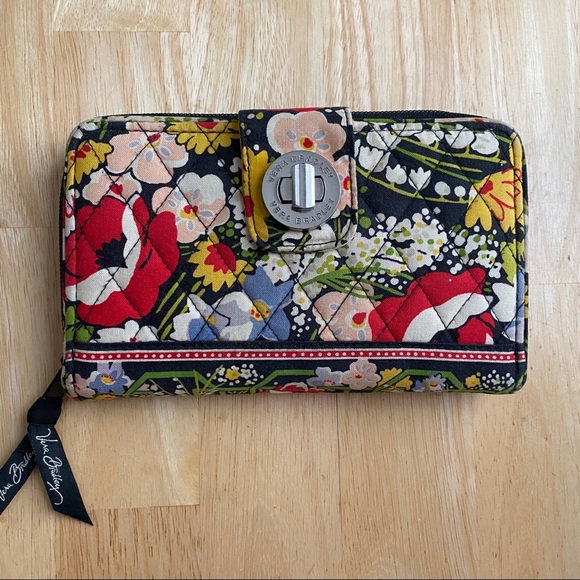 Vera Bradley Handbags - Vera Bradley Turnlock Wallet